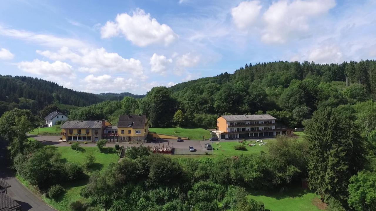 Hotel Restaurant Berghof Daun Eksteriør billede